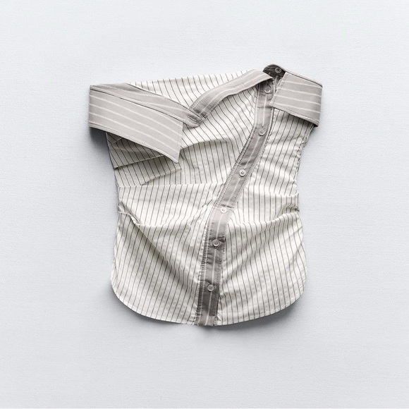 Zara Tops - 🖤 SHIP SEPARATELY 🖤 Size XS | Zara | Strapless Striped Top